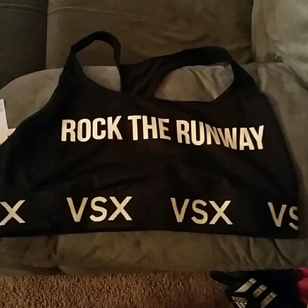 Large Victoria's Secret sports